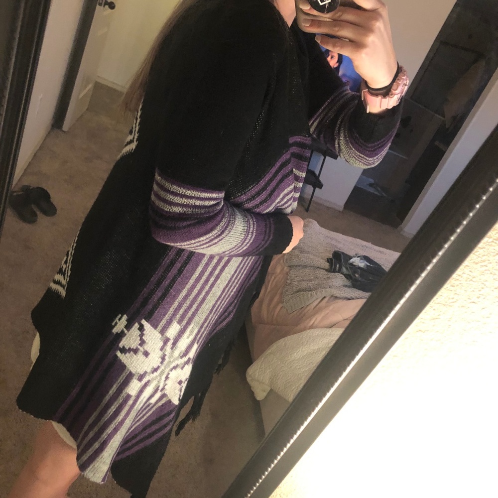 Cardigan - Picture 3 of 5